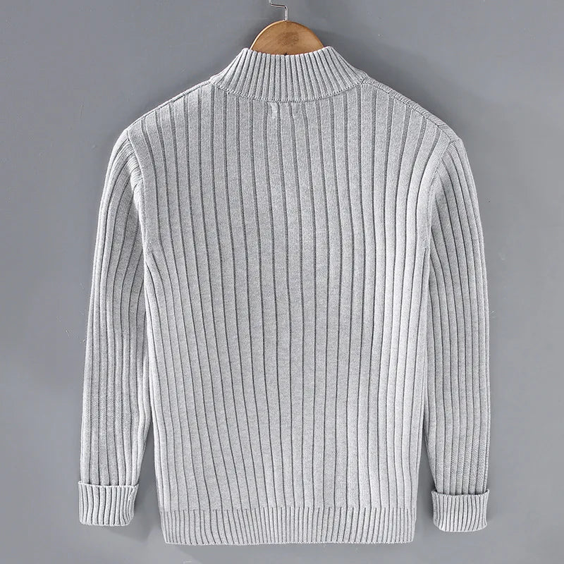 Strikket Herrecardigan med Glidelås – Slim Fit, Halvhøy Hals og Varm Komfort til Vår og Høst