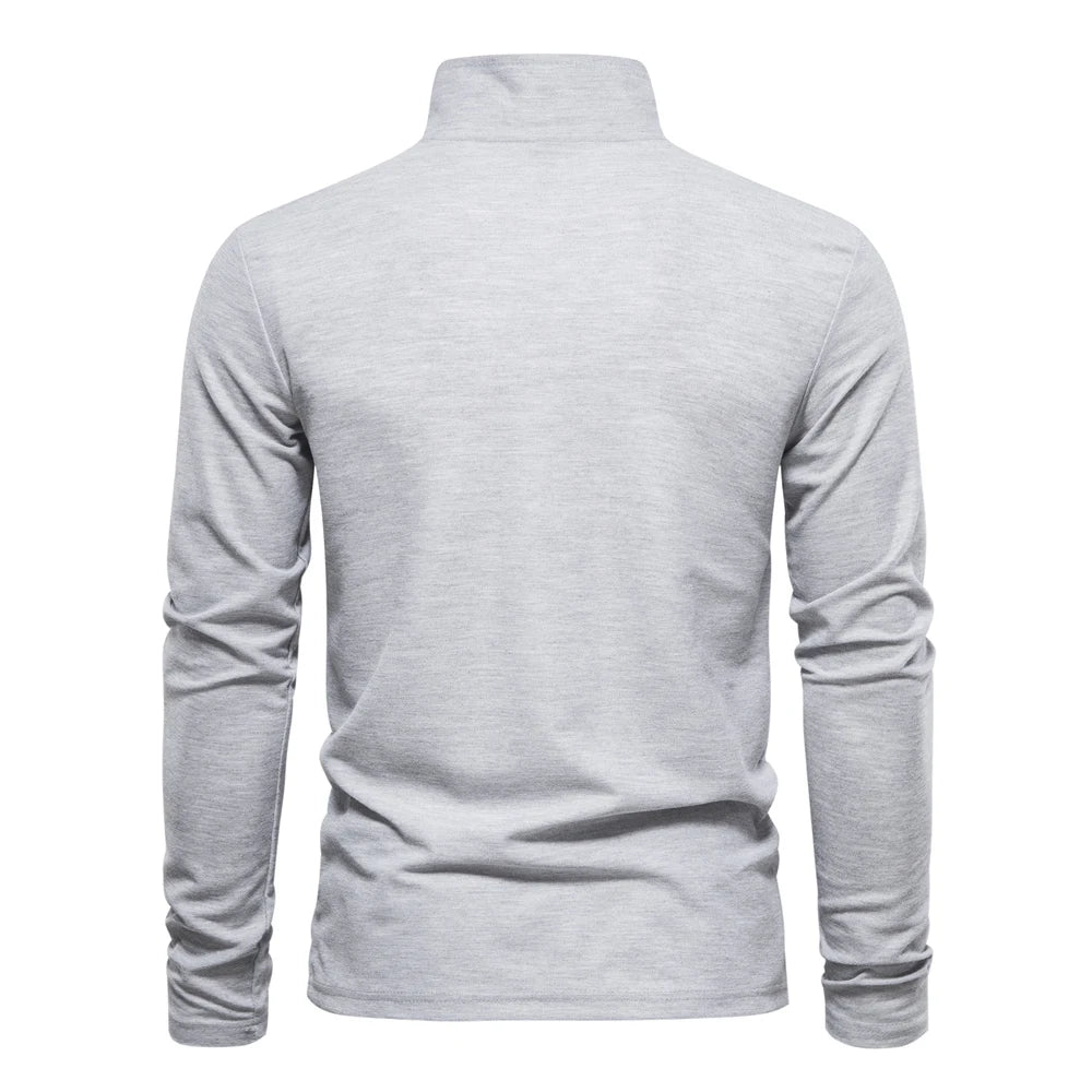Langermet Pique Skjorte for Herre – Ensfarget med Brodert Hjort, Perfekt for Vår og Business Casual