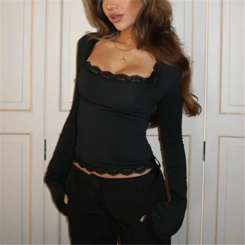 Trendy Kvadratisk Hals Topp med Blondekant – Langermet Slim Fit