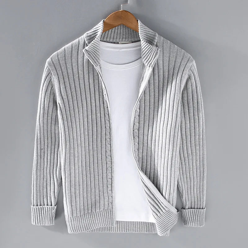 Strikket Herrecardigan med Glidelås – Slim Fit, Halvhøy Hals og Varm Komfort til Vår og Høst