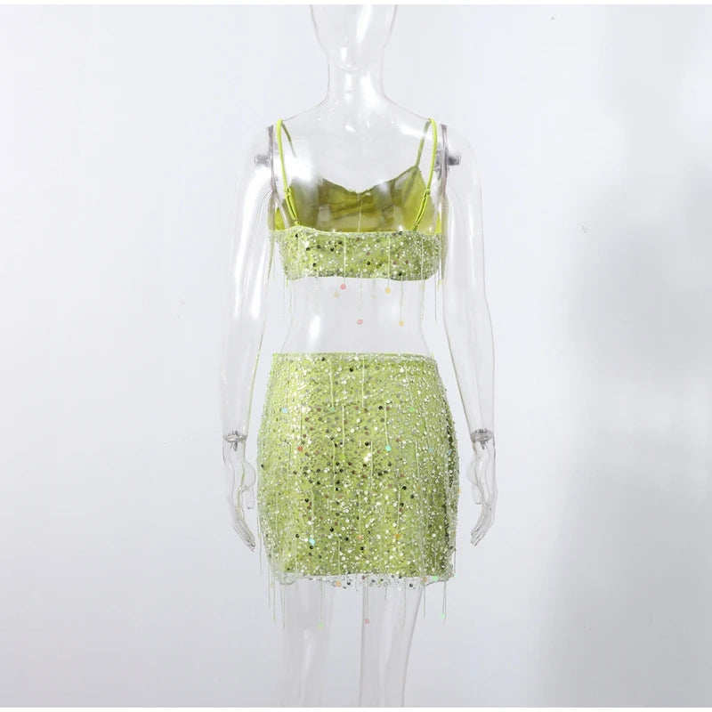 Glimrende Ibiza-sett – Paljetter & Frynser, Ermeløs Topp & Skjørt