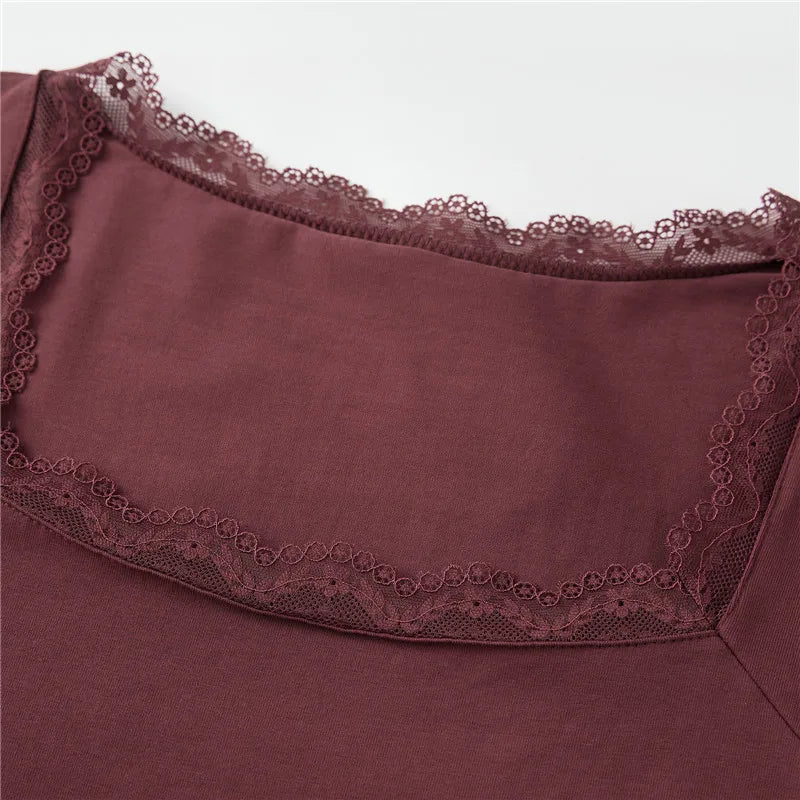 Trendy Kvadratisk Hals Topp med Blondekant – Langermet Slim Fit