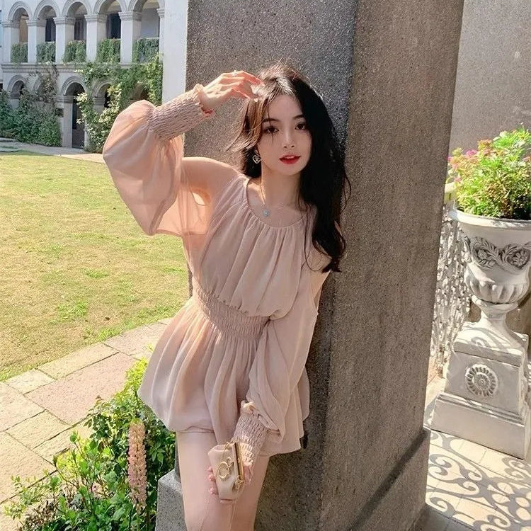 Elegant sommerkjole med puff-ermer – Off Shoulder mini-kjole i chiffon