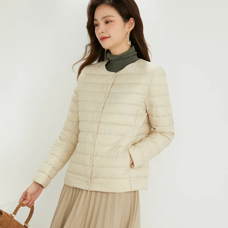 Dame Dunjakke – Ultralett & Pakkbar | Casual Parka i Matt Stoff med Hvit Andedun