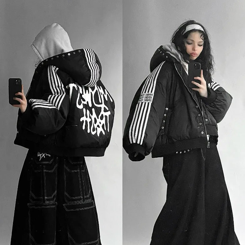 Stripet Vinterjakke for Dame – Varm og Løs Bomullspolstret Jakke | Harajuku Streetwear Stil med Glidelås