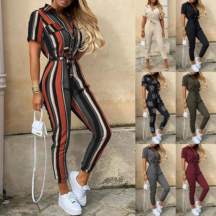 Monokrom Jumpsuit for Kvinner – Komfortabel og Elegant med Belte og Print