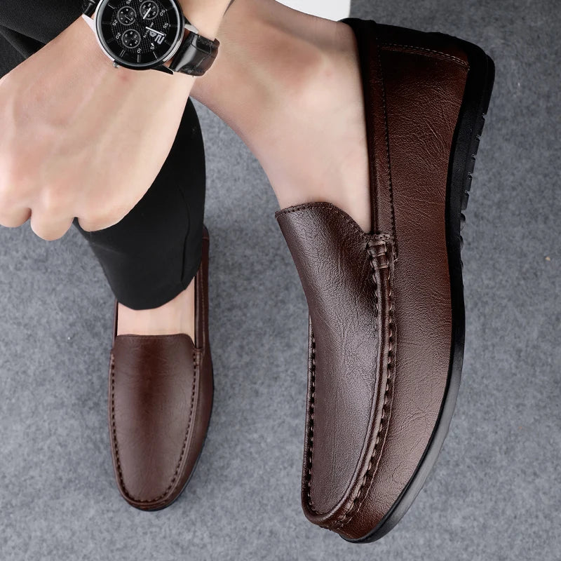 Herre Loafers i Ekte Skinn – Håndlagde Slip-on Mokasiner med Myk Såle