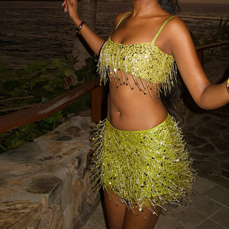 Glimrende Ibiza-sett – Paljetter & Frynser, Ermeløs Topp & Skjørt