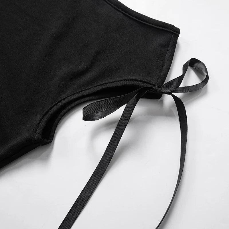 Sommerlig Off-Shoulder Crop Top – Sexy & Trendy med Snøring