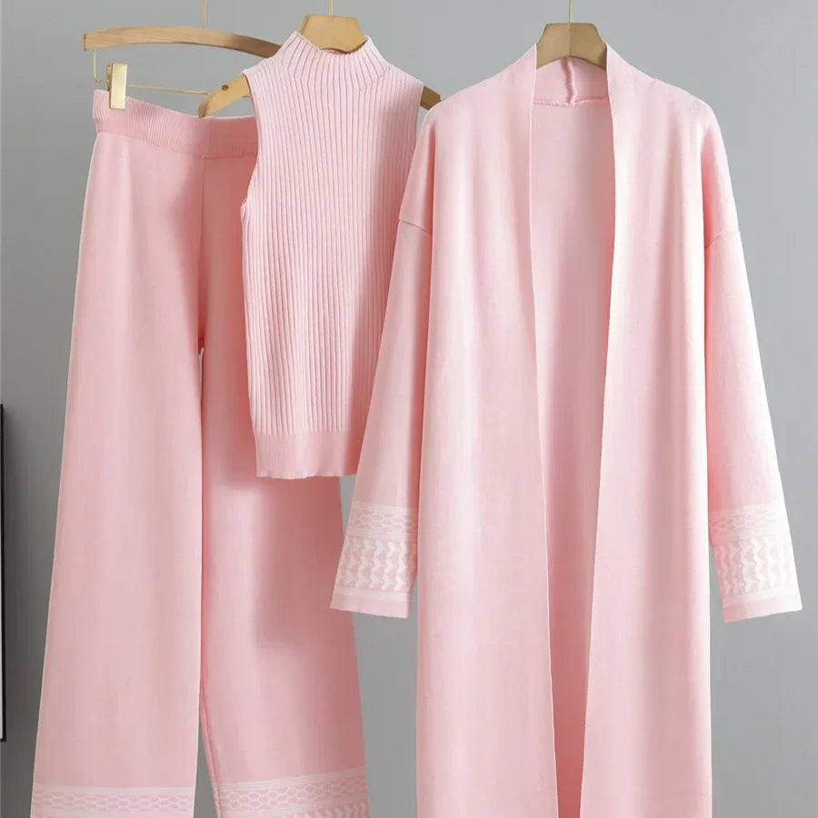 Elegant 3-delt Strikkesett – Høytlivsbukser, Vest og Lang Cardigan