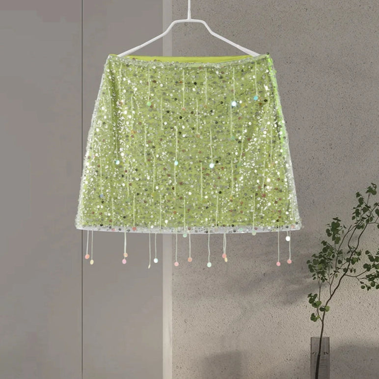 Glimrende Ibiza-sett – Paljetter & Frynser, Ermeløs Topp & Skjørt