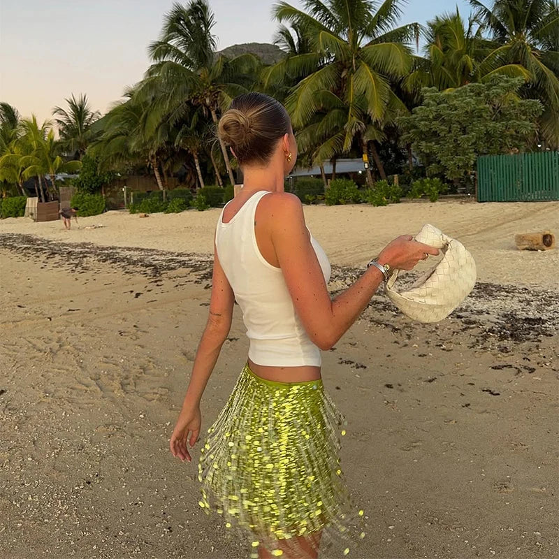 Glimrende Ibiza-sett – Paljetter & Frynser, Ermeløs Topp & Skjørt