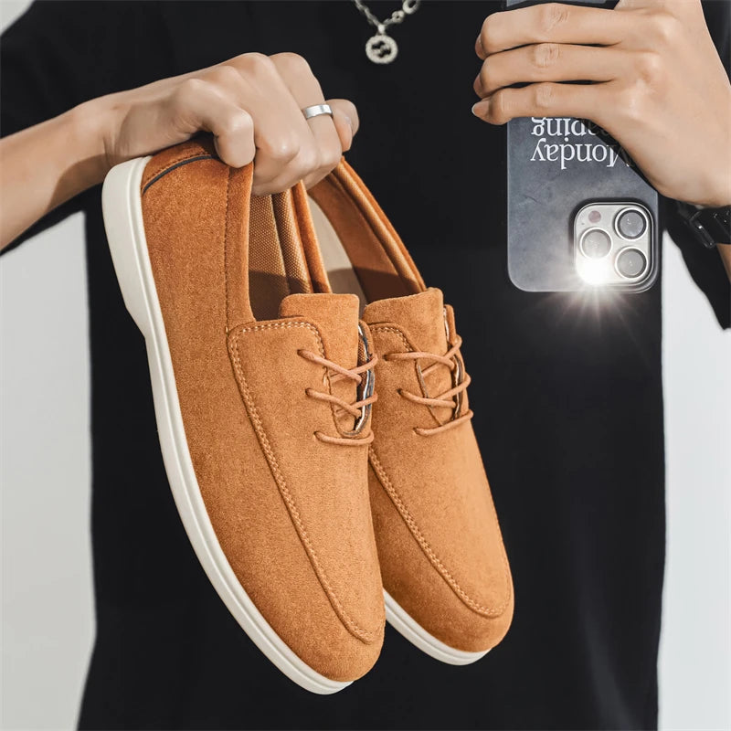 Stilrene Semskede Herresko – Komfortable Slip-on Loafers for Hverdag og Kjøring