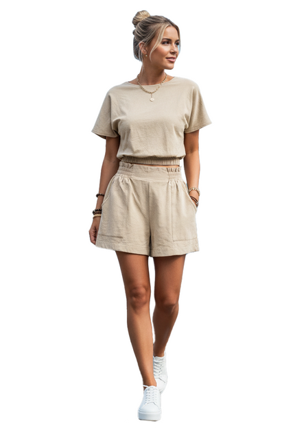<em><strong>Uanstrengt stil og komfort </strong></em> | 2-delt Sommerset for Kvinner – Løs T-skjorte & Komfortable Shorts2-delt Sommerset for Kvinner