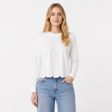 Basic T-skjorte til Dame – Med Brodert Hem & Elegant Hverdagsstil
