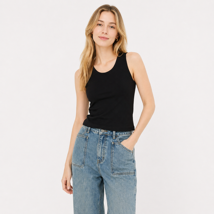 Hvit Strikket Singlet til Dame – Slim Fit & Høy Stretch