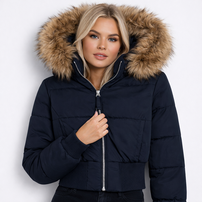 Varm Dunjakke for Dame med Hette – Tykk, Myk og Stilren Jakke til Høst og Vinter 2025 | Komfortabel Streetwear