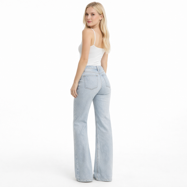 Lyseblå Jeans med Lav Midje – Vintage Straight Fit