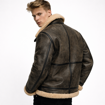 Herre Skinnjakke i Ekte Lammeskinn – Vinter Pilotjakke med Ullfôr | Klassisk Bomber med Naturlig Pelskrage