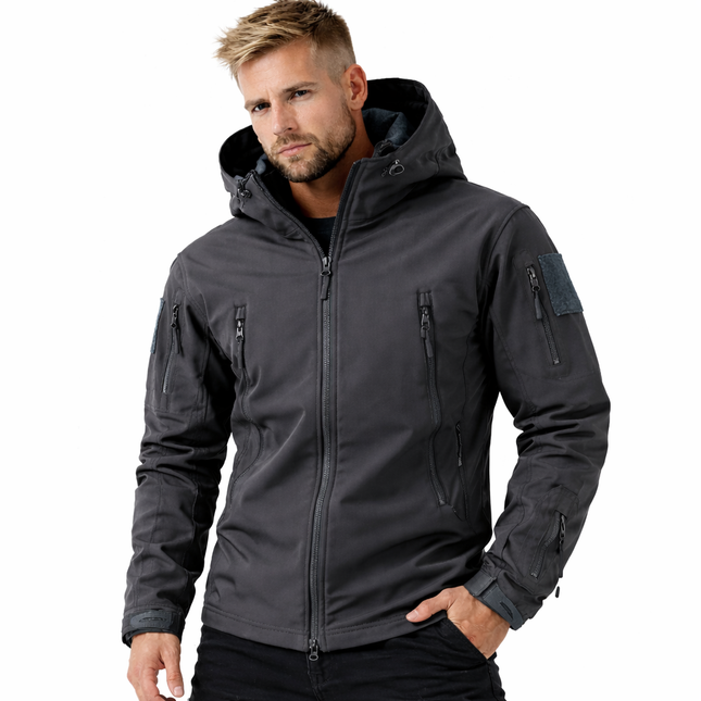 Vanntett Softshell Jakke for Menn – Varm og Vindtett Turjakke med Hette | Perfekt til Fiske, Jakt, Ski og Friluftsliv