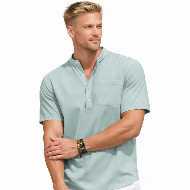 Sommerlig Herreskjorte med Kort Erm – Avslappet Henley Stil i Bomull med Lommer