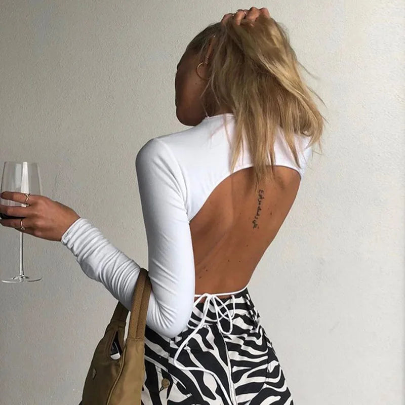 Sexy Cropped Topp med Åpen Rygg – Langermet Harajuku T-skjorte for Dame
