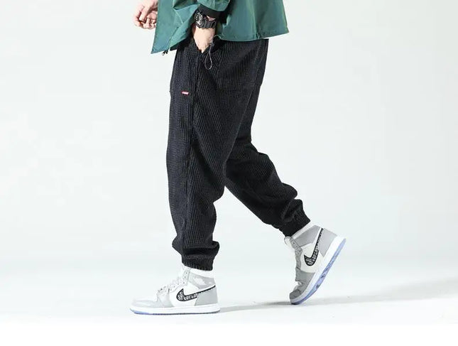 Trendy Cordfløyelsbukser for Herre – Løse og Komfortable Bukser til Høst og Vinter