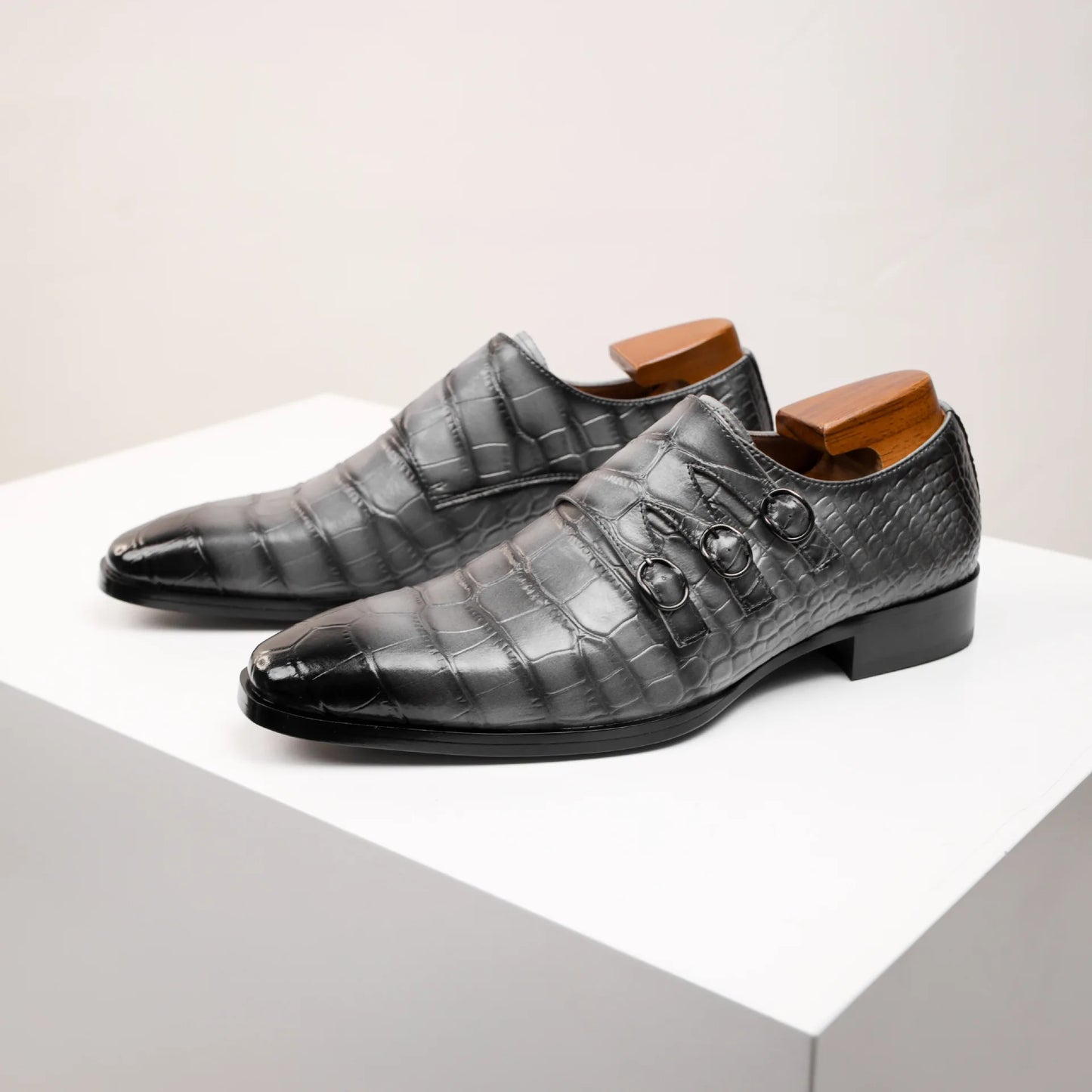 Herresko i Skinn – Elegante Business- og Dressko med Spenne