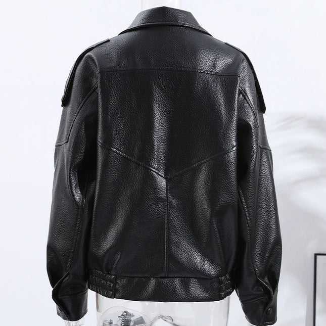 Stilren Skinnjakke for Dame – Løs Passform med Ståkrage og Glidelås | Trendy Høst/Vinter 2025