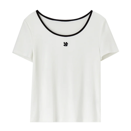 Beige Slim Fit T-skjorte til Dame – Elegant og Minimalistisk Sommertopp