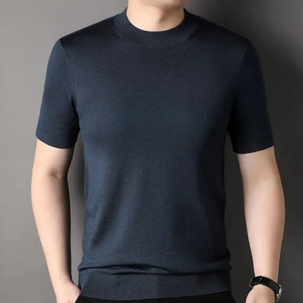 Kortermet T-skjorte med Halvhøy Hals – Strikket og Allsidig Sommertopp for Herre