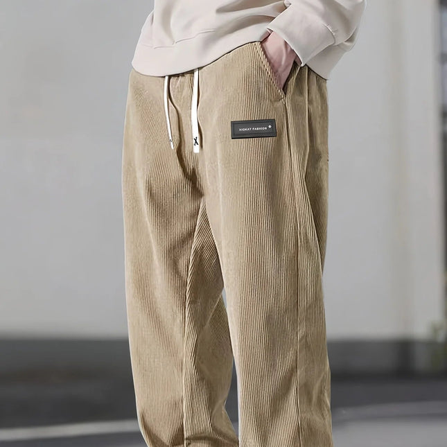 Herrebukser i kordfløyel – Rett passform med snor i livet og lommer