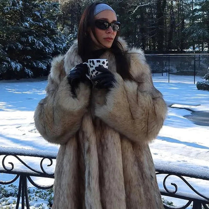 Luksuriøs Fuskepelsjakke for Dame – Oversized og Varm Jakke med Krage | Elegant Høst- og Vinterfrakk i High Street-stil