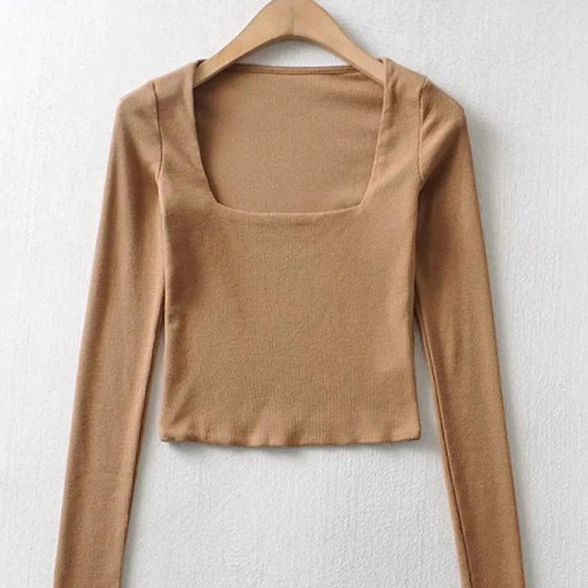 Dame Ribbestrikket Crop Top – Langermet med Kvadratisk Utringning