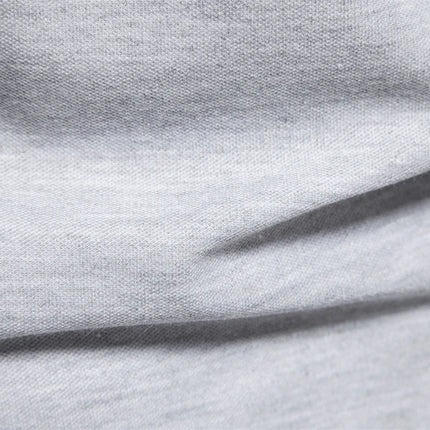 Langermet Pique Skjorte for Herre – Ensfarget med Brodert Hjort, Perfekt for Vår og Business Casual