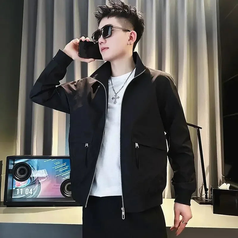 Herrejakke – Slim Fit & Ensfarget | Trendy Harajuku-inspirert Vinterjakke 2024