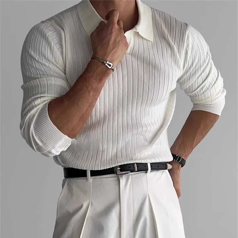 Herre Strikket Polo i Jacquard – Elegant V-hals & Langermet Genser