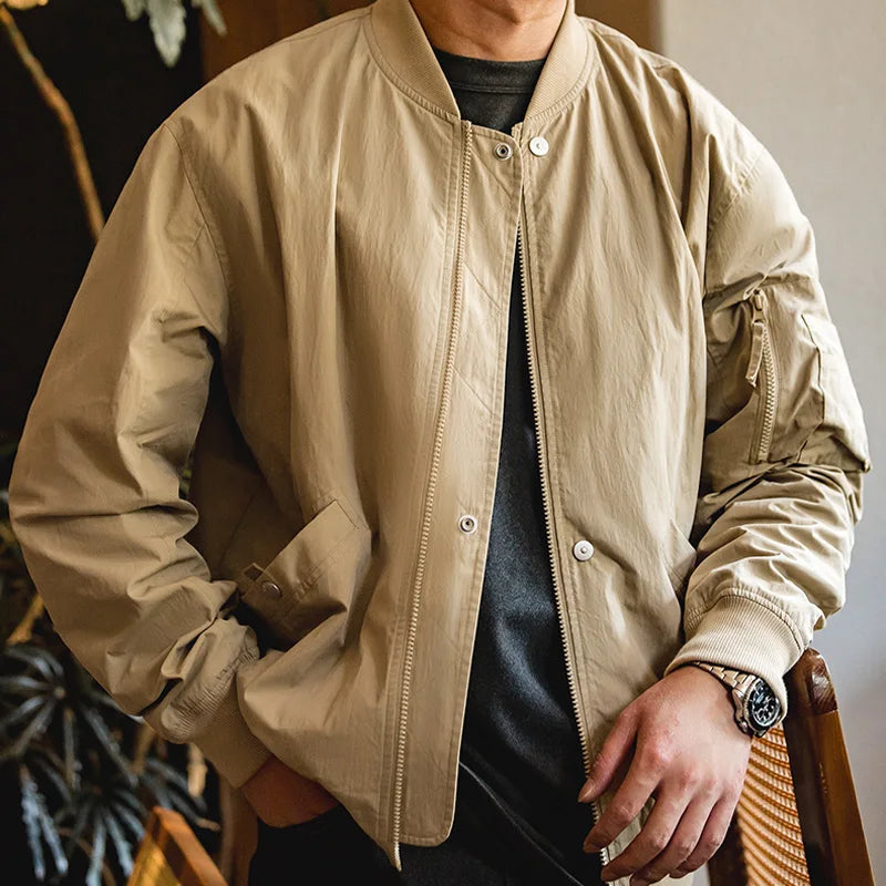 Herre Bomberjakke – Khaki MA-1 Flight Jacket | Klassisk Pilotstil med Baseballkrage