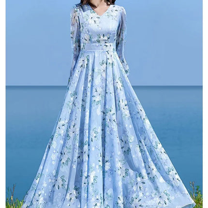 Lang Chiffon Kjole med Blomster – Vårens Elegante V-utringede Kjole med Markert Midje