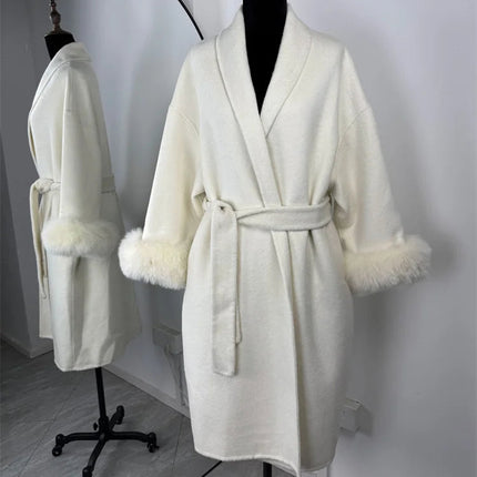 Elegant Ullkåpe med Revpelskrage for Kvinner – Kort, Dobbelsidig Kåpe i Ull | Luksuriøs Jakke til Høst og Vinter