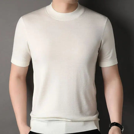 Kortermet T-skjorte med Halvhøy Hals – Strikket og Allsidig Sommertopp for Herre