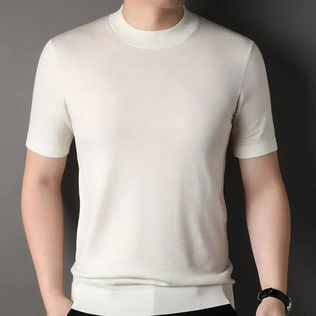 Kortermet T-skjorte med Halvhøy Hals – Strikket og Allsidig Sommertopp for Herre