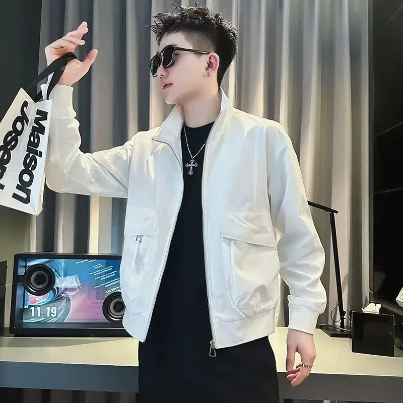 Herrejakke – Slim Fit & Ensfarget | Trendy Harajuku-inspirert Vinterjakke 2024