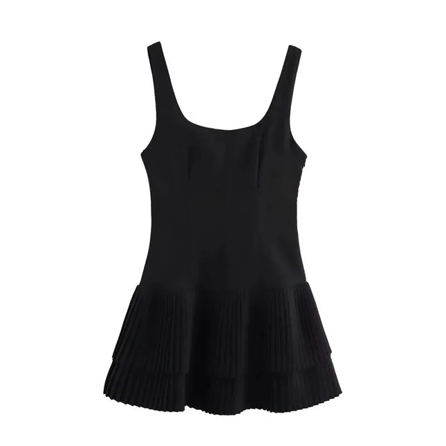 Ermeløs Minikjole med Firkantet Utringning – Elegant Plissert Sommerkjole i Ensfarget Design