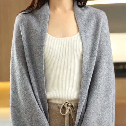 Dame Cardigan i 100% Merinoull – Elegant Myk Strikket Sjal