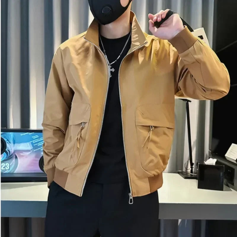 Herrejakke – Slim Fit & Ensfarget | Trendy Harajuku-inspirert Vinterjakke 2024