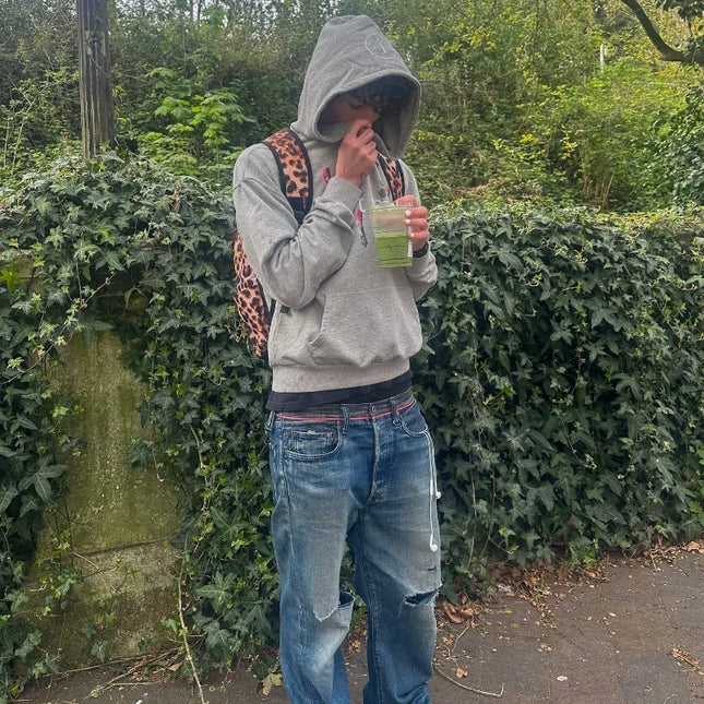 Y2K Grå Hettegenser med Røykprint – Unisex Retro Hoodie | Løs Passform, Vintage Streetwear & Hip Hop Stil