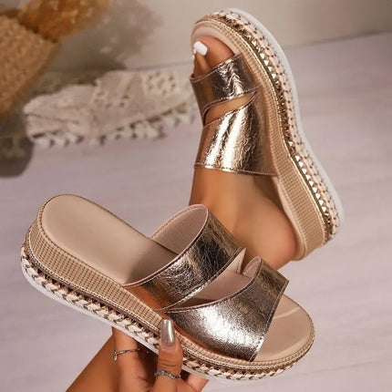 Sommerens Trendy Platåsandaler for Kvinner – Komfortable Skinnsandaler med Kilehæl