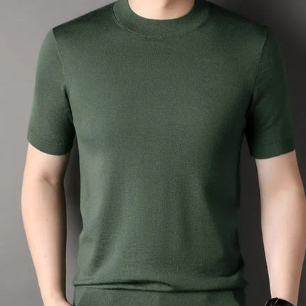 Kortermet T-skjorte med Halvhøy Hals – Strikket og Allsidig Sommertopp for Herre