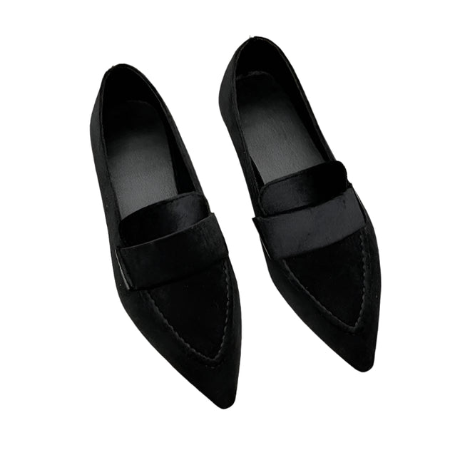 Luksuriøse Dame-Mokkasiner i Fløyel – Spiss Tå og Ballettinspirert Design (Vår 2023)